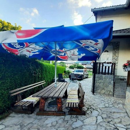 Filip Hotel Кореница Екстериор снимка