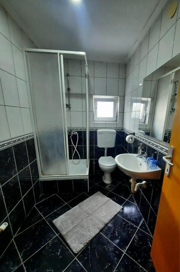 Filip Hotel Кореница Екстериор снимка
